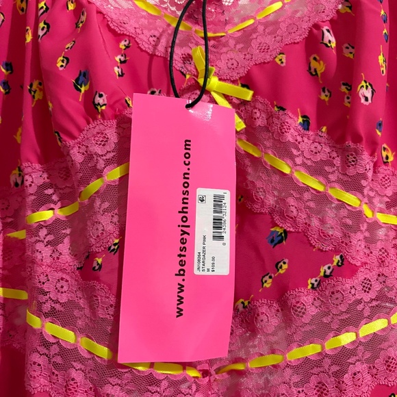 Betsey Johnson - Stargaze pink dress - Picture 6 of 9